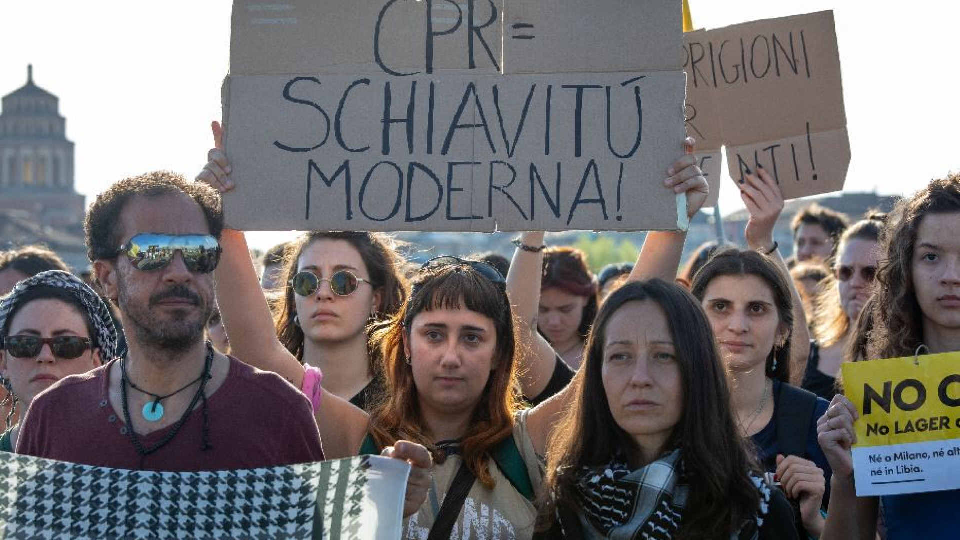 Immagine di Degrado e nessuna tutela: «I Centri di rimpatrio sono da chiudere»