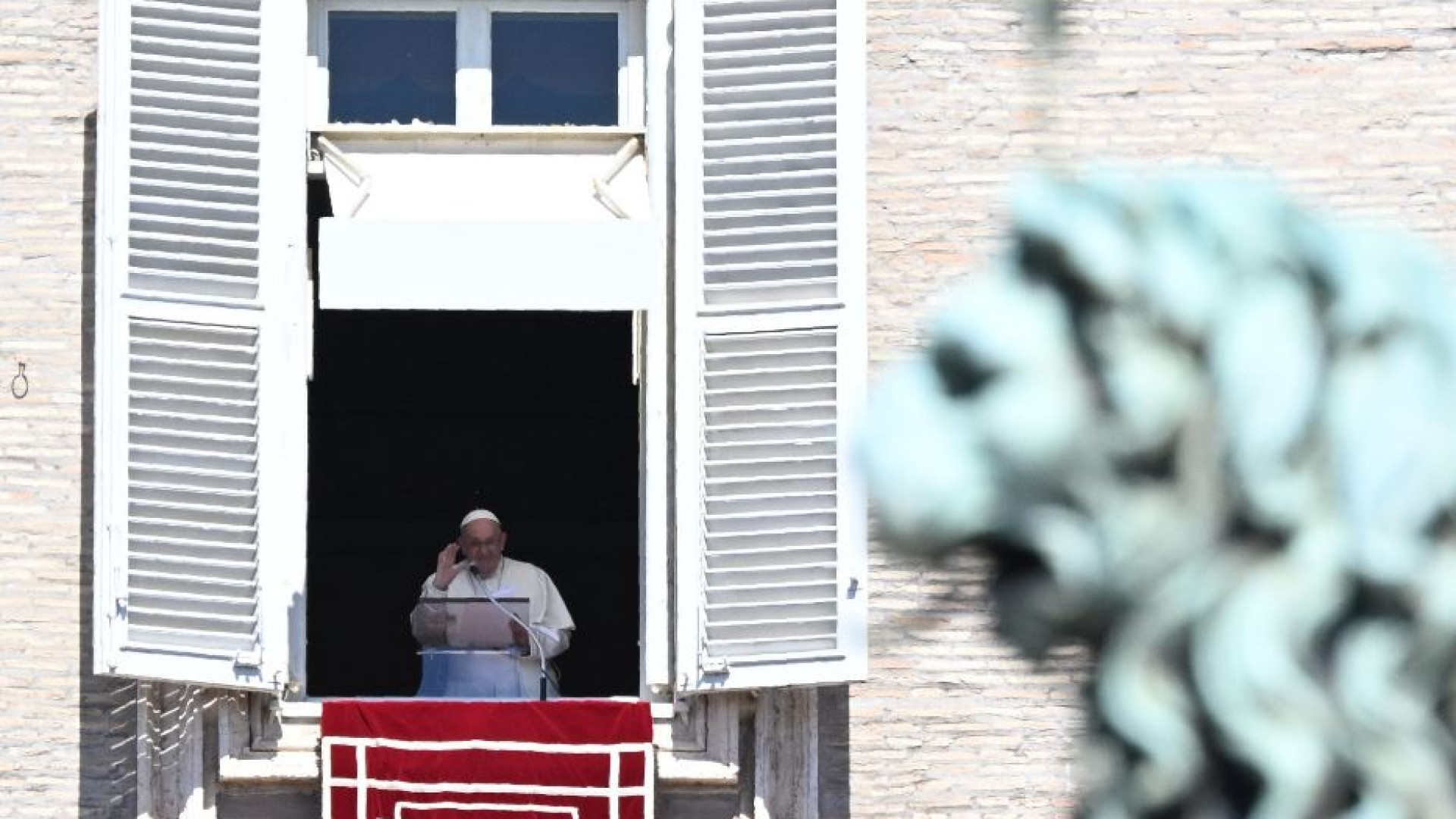 Immagine di Il Papa: no alla logica della rivendicazione, prevalga la diplomazia