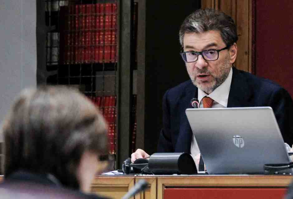 Superdeficit 110%: i pasticci di Giorgetti sul Def