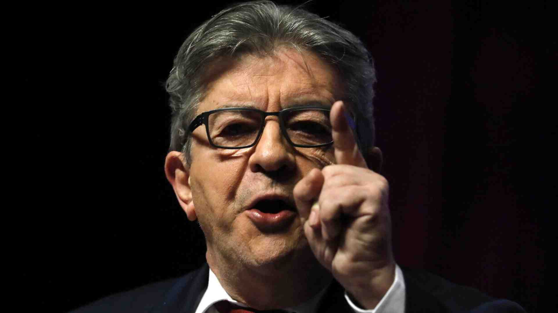 Immagine di La violenza nella Francia radicalizzata e la sua strumentalizzazione da parte di Jean-Luc Mélenchon
