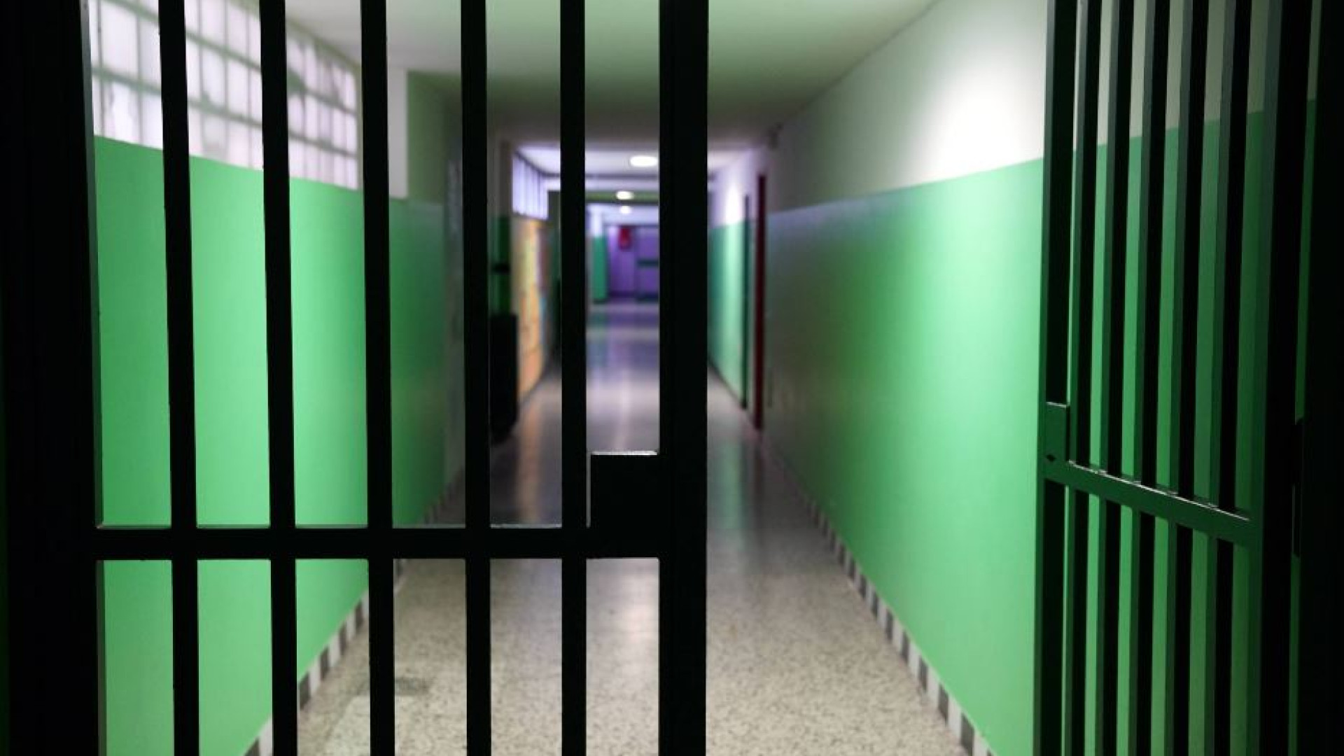 Immagine di Mancano educatori e progetti. Viaggio negli istituti penali minorili