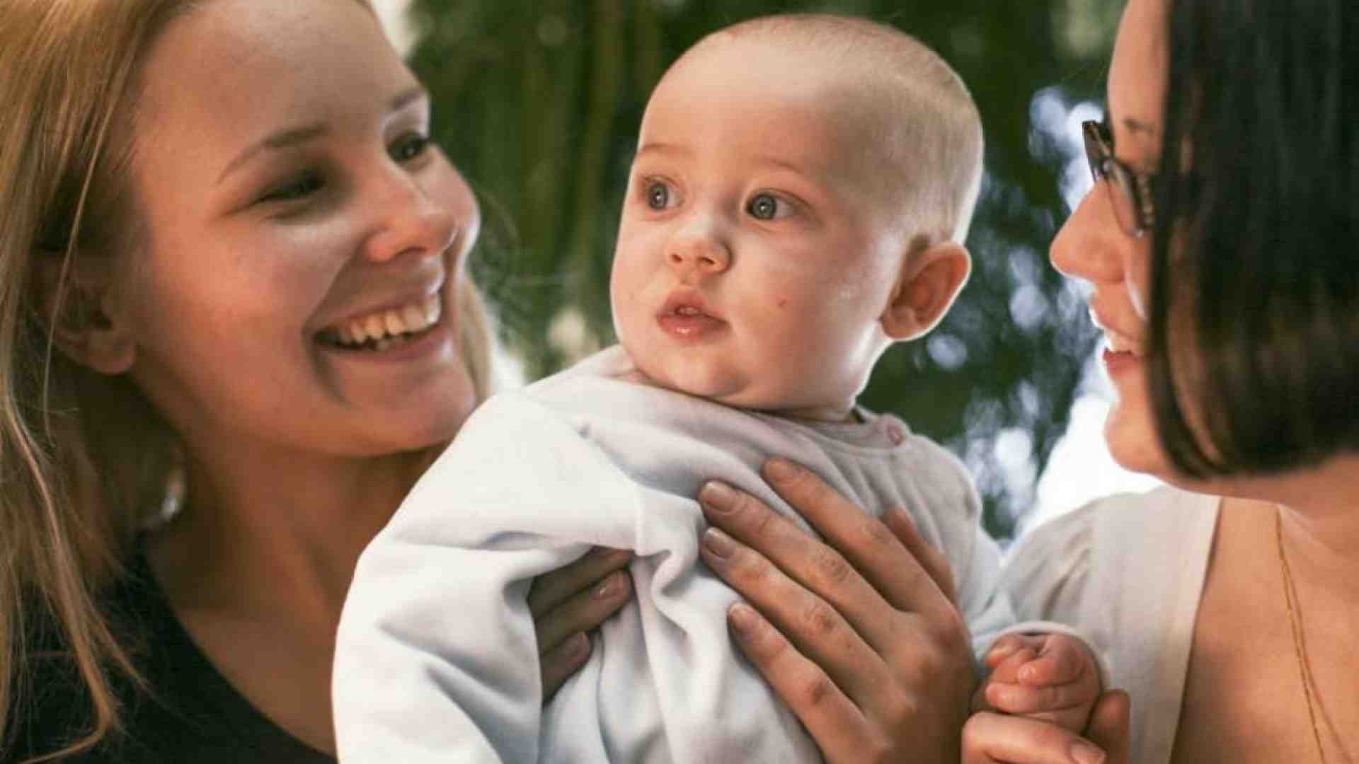 Immagine di "Non ce la faccio più. Chiedo aiuto a una mamma alla pari"