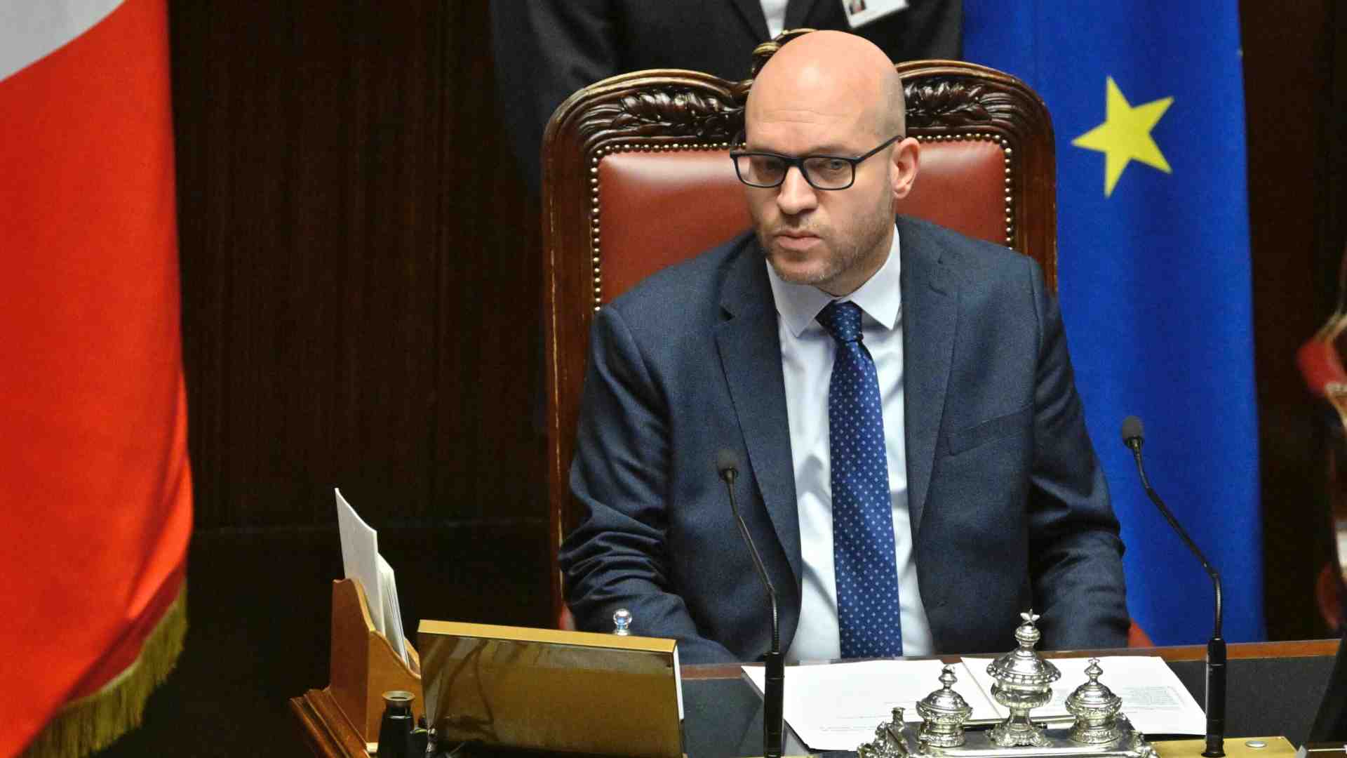 Immagine di L’antifascismo senza ipocrisie. Parla Lorenzo Fontana
