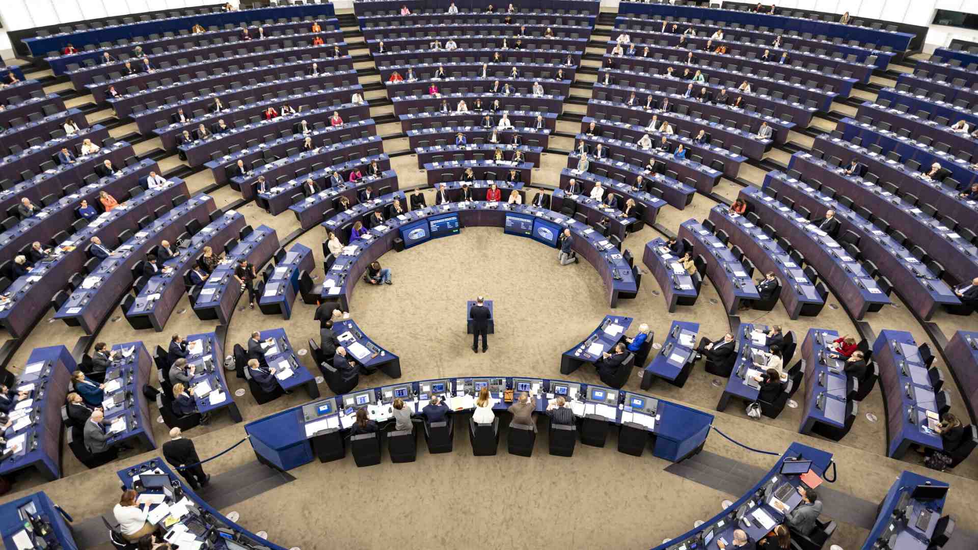 Immagine di FdI, Lega e M5s si astengono sul testo del Parlamento europeo contro le ingerenze russe