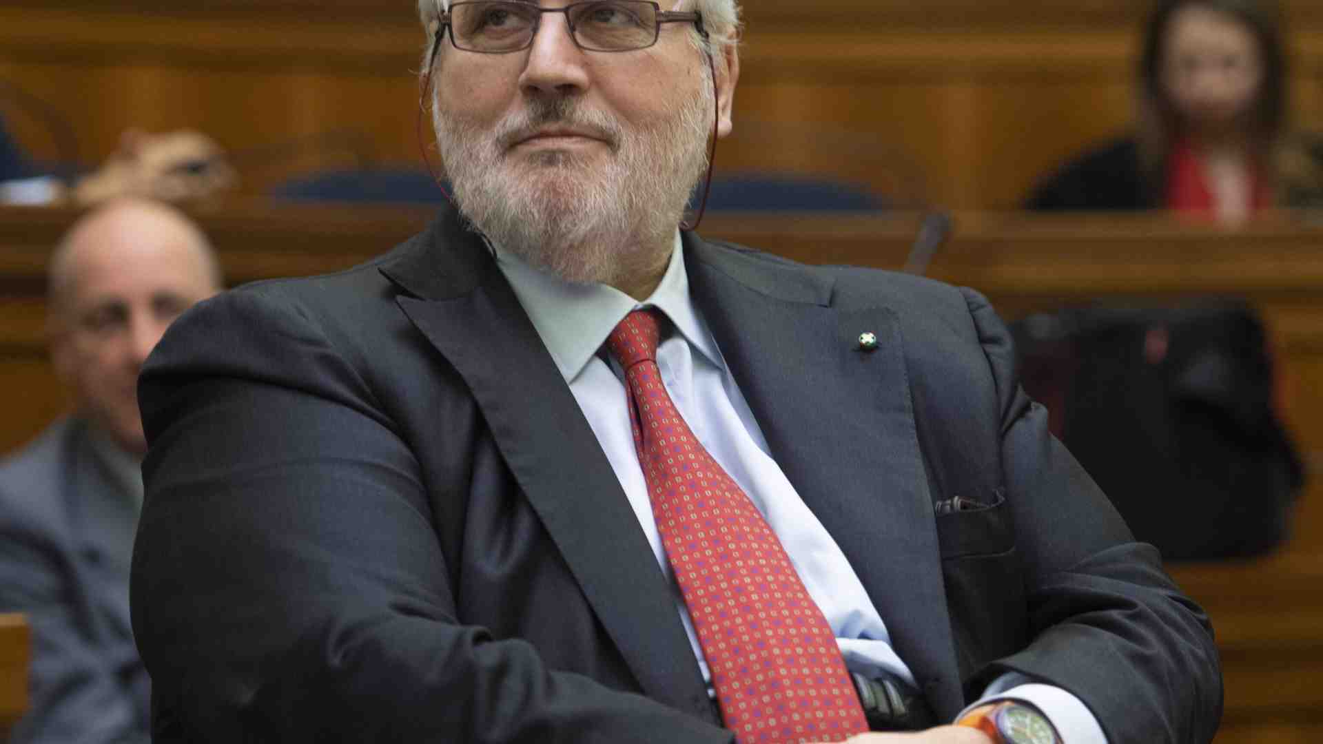 Immagine di La lettera sul caso Palenzona spiega cosa cambia nelle fondazioni