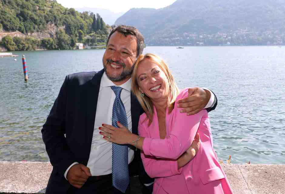 Cosa c'è dietro la strana tregua fra Meloni e Salvini, dopo un anno e mezzo di baruffe