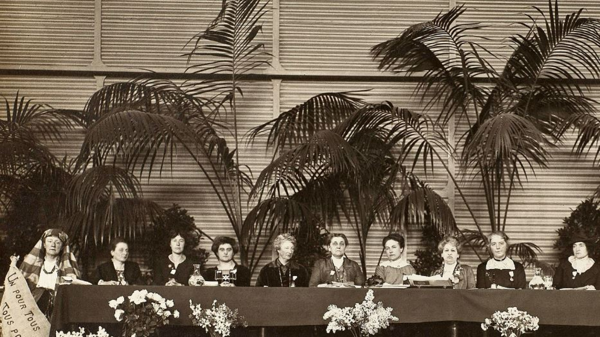 Immagine di 25 aprile 1915: 2mila delegate (solo donne) al Congresso di pace