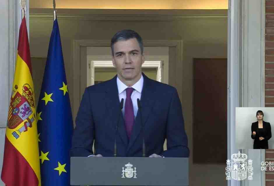 Sánchez ha portato i sentimenti in politica e se n'è fatto vanto. La decisione di rimanere