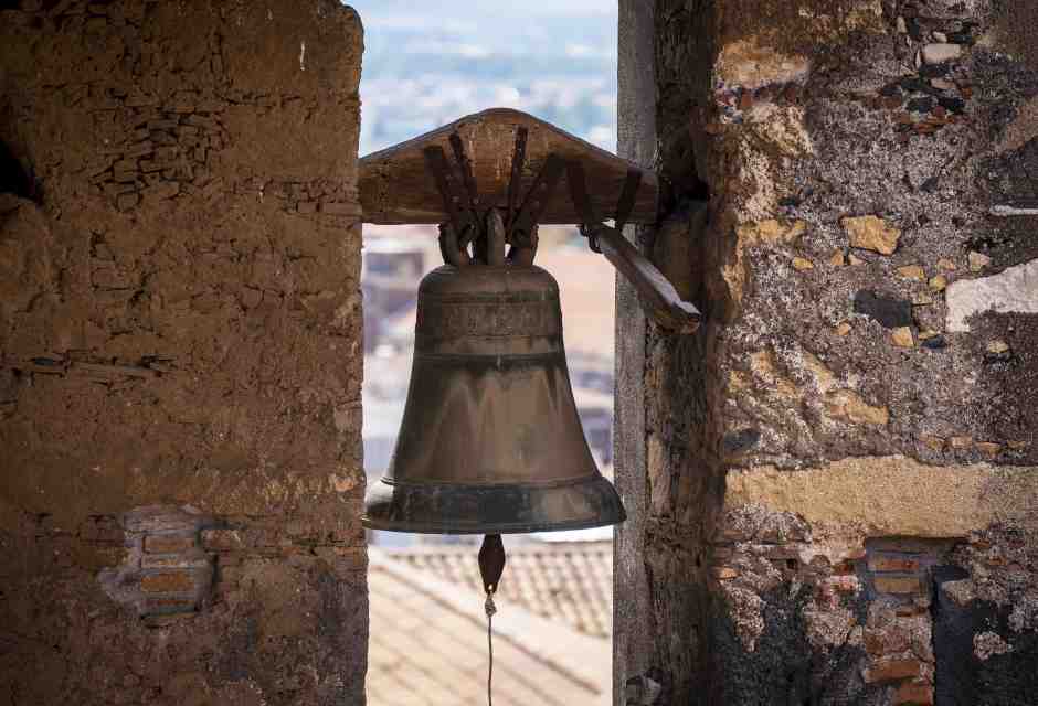 Una campana di una chiesa - foto via Gety Images