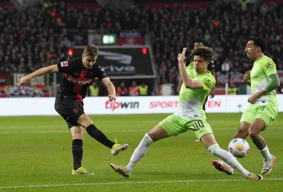 Patrik Schick con la maglia del Bayer Leverkusen (foto Ap, via LaPresse)