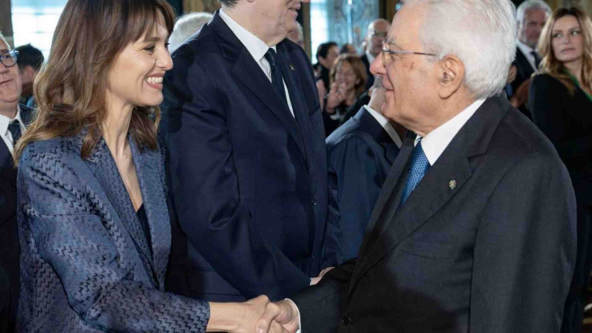 Immagine di Mattarella: libertà di espressione anche a chi la pensa diversamente