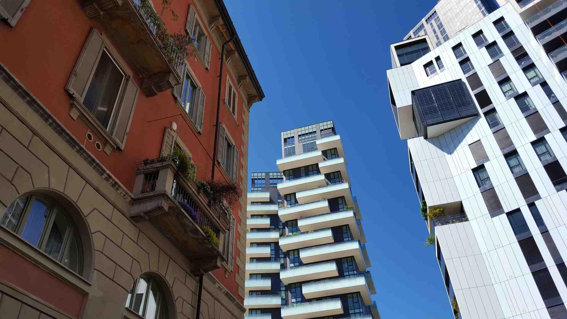 Immagine di Il mattone è in bilico in mezzo mondo, ma l’Italia ha imparato la lezione