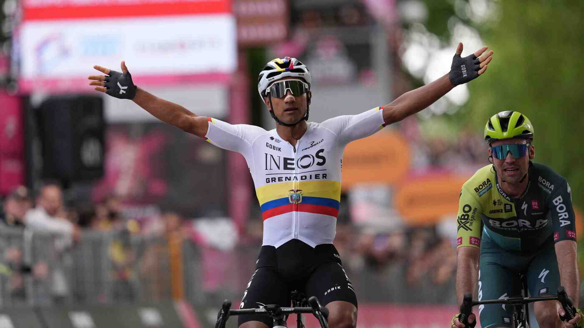 Immagine di Il fermoimmagine dello stupore: a Torino vince Jhonatan Narvaez