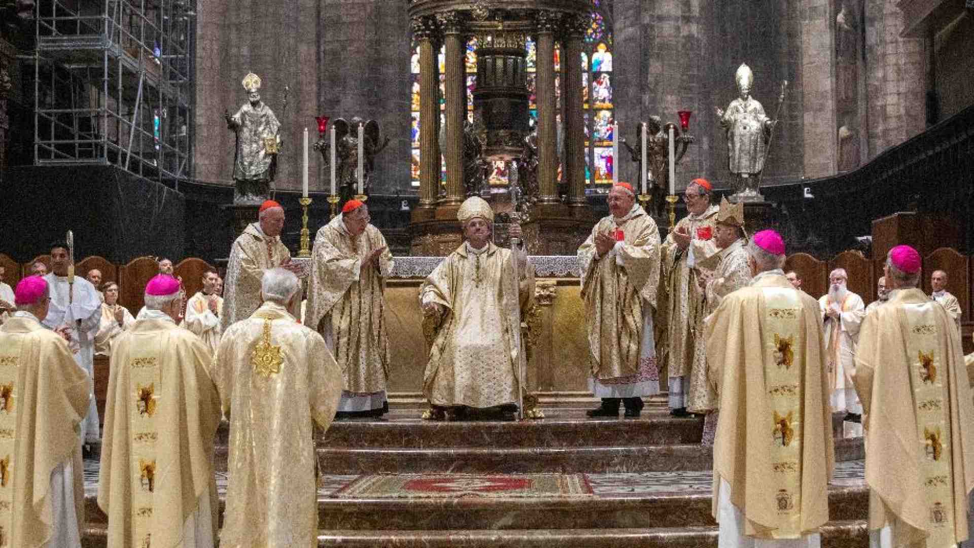 Immagine di Flavio Pace vescovo a 46 anni. Ma non è il più giovane d'Italia