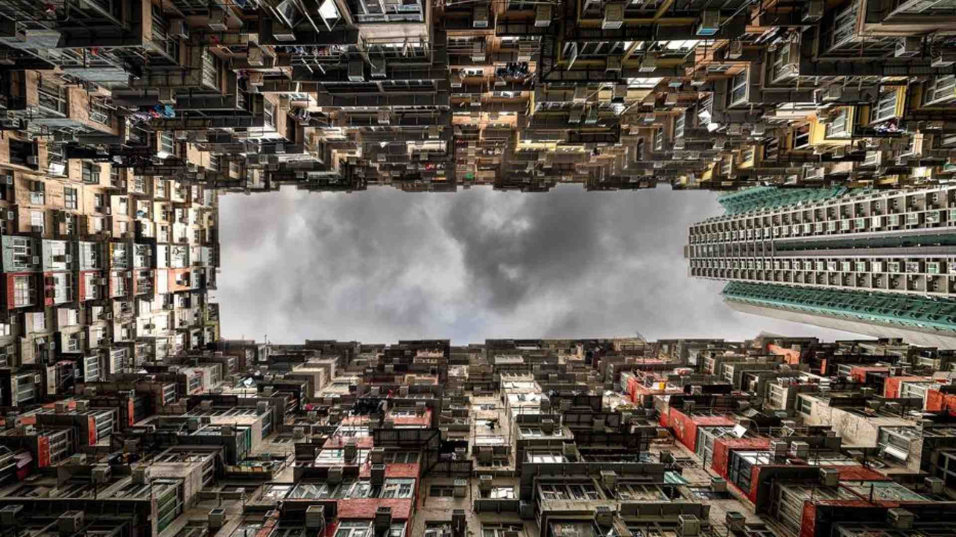 Immagine di Lusso e povertà, dentro le contraddizioni di Hong Kong
