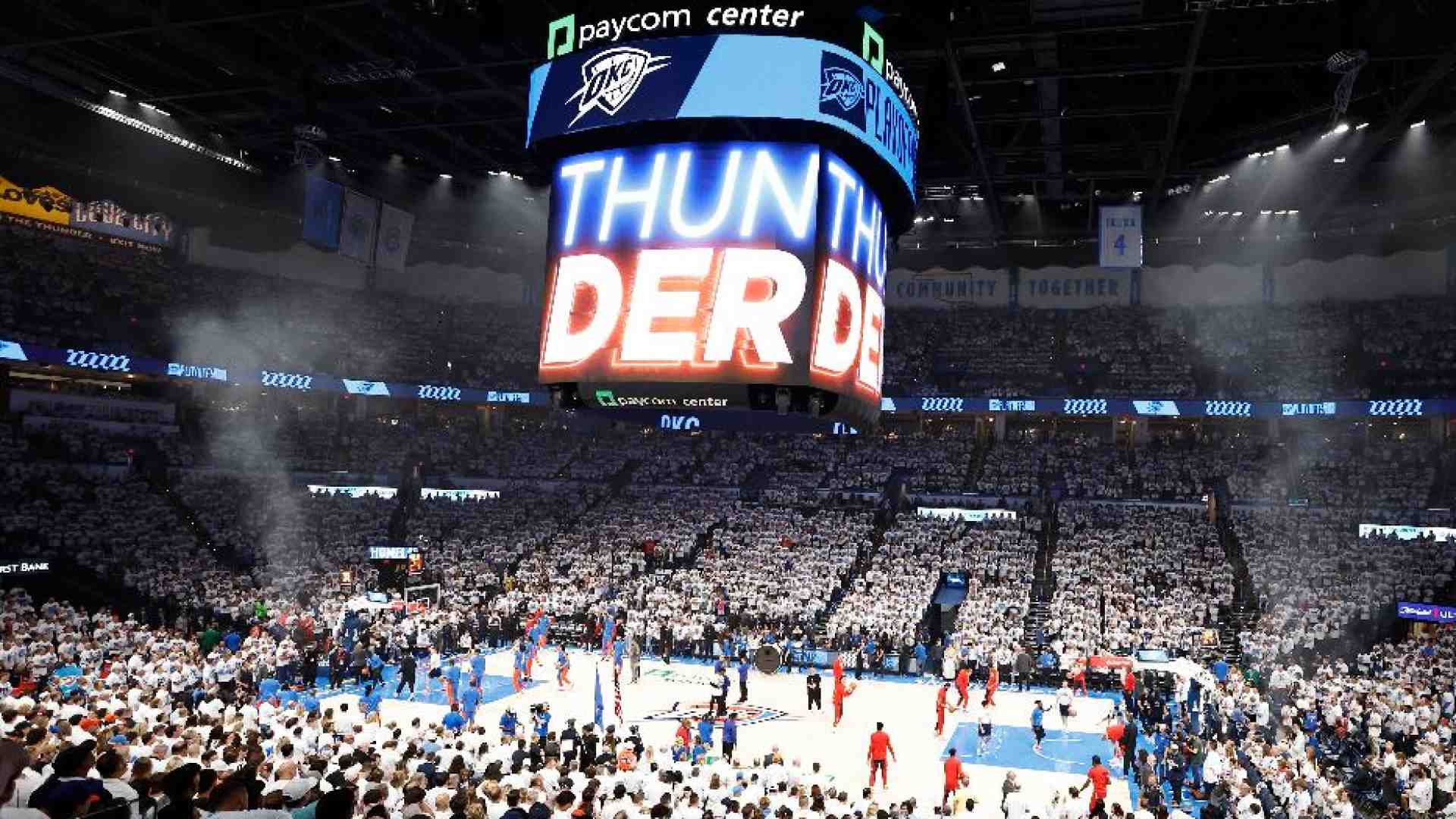 Immagine di Oklahoma City, la preghiera prima dei canestri