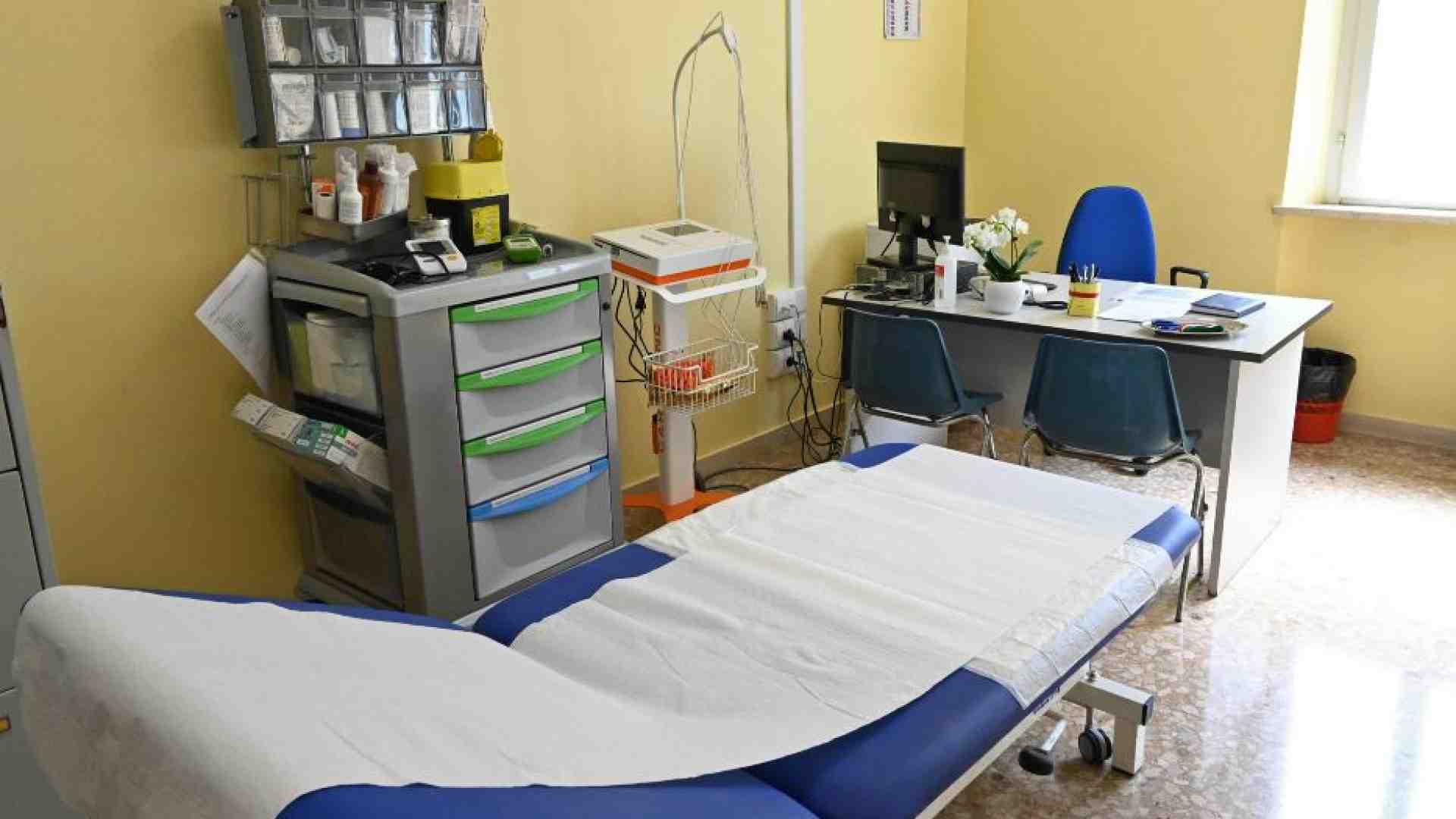 Immagine di La sanità italiana “scarta” i cittadini? «Il rischio oggi è altissimo»