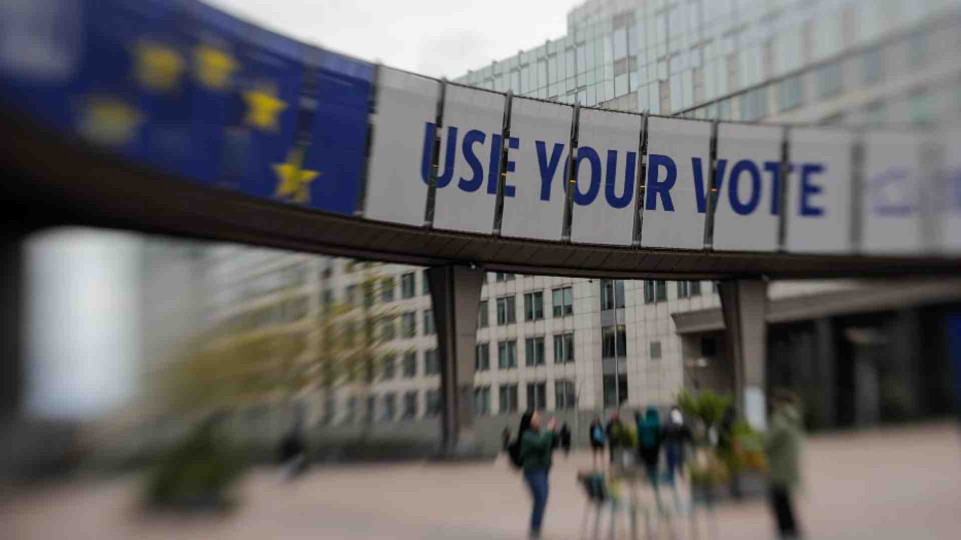 Immagine di La lettera dei vescovi: «Cara Europa, ritrova l'anima e la pace»