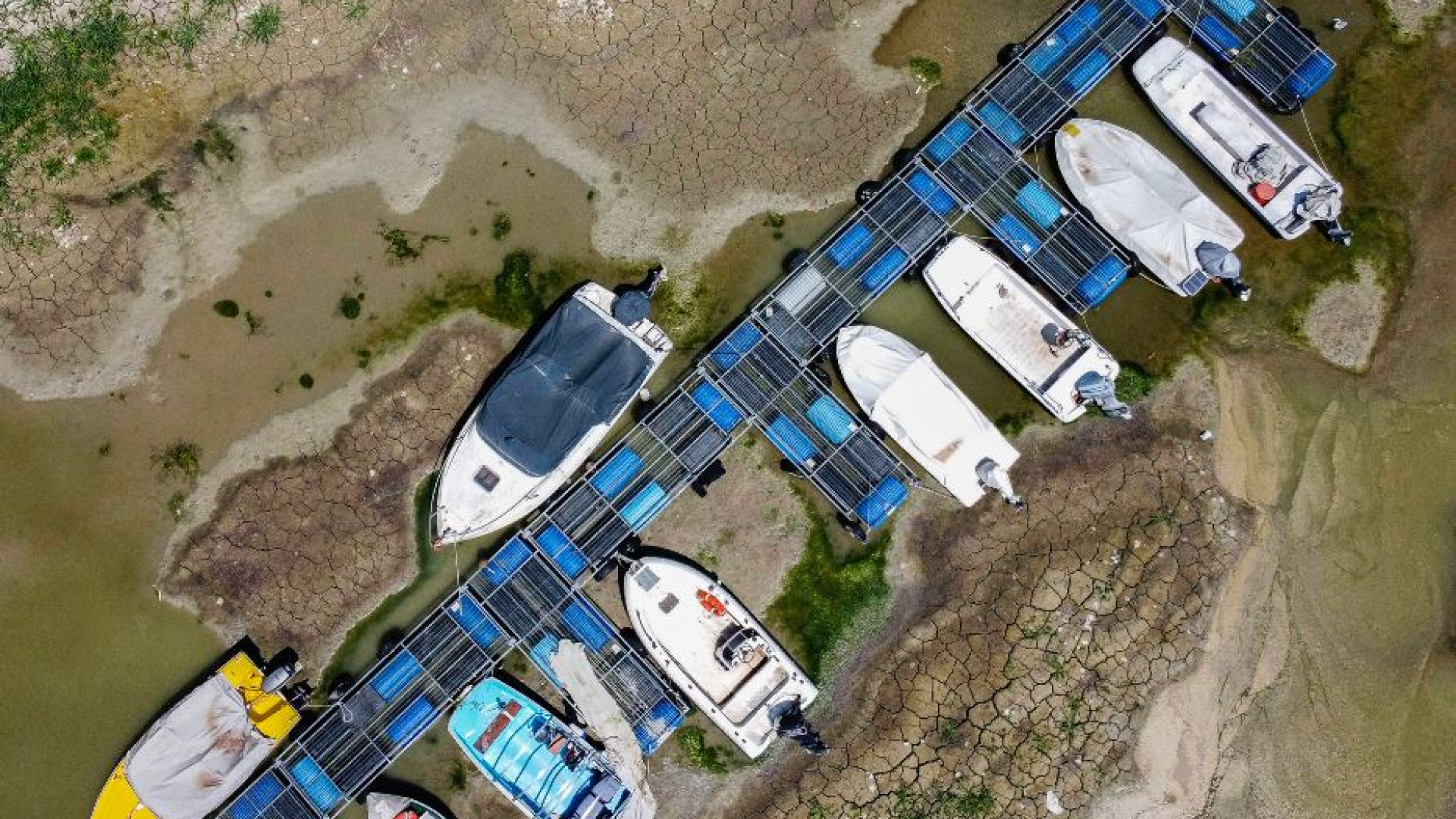 Immagine di Mi si è ristretto il fiume: quelle vie d’acqua vittime del clima