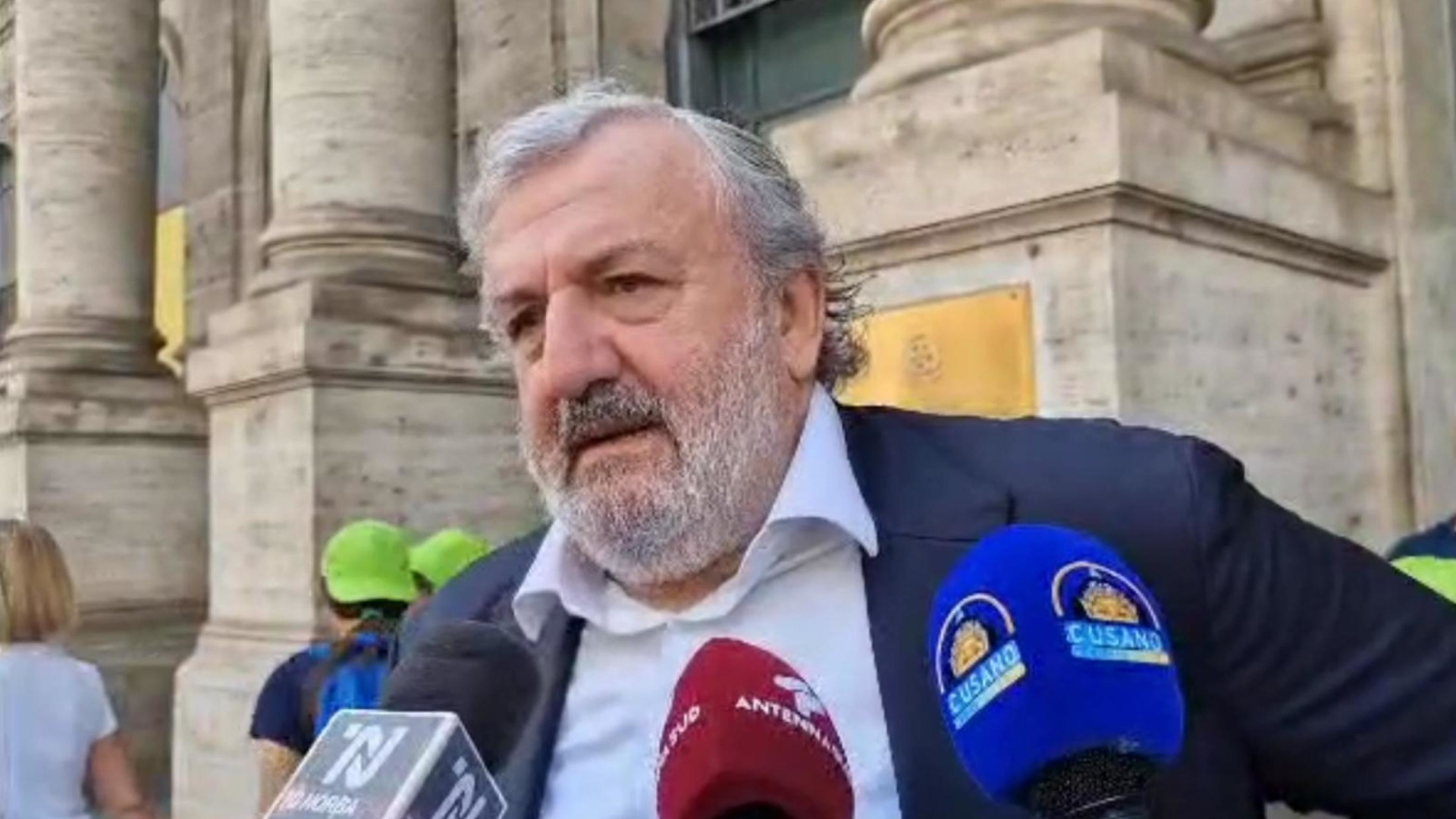 Immagine di Respinta la sfiducia a Emiliano. Il campo progressista si rinsalda
