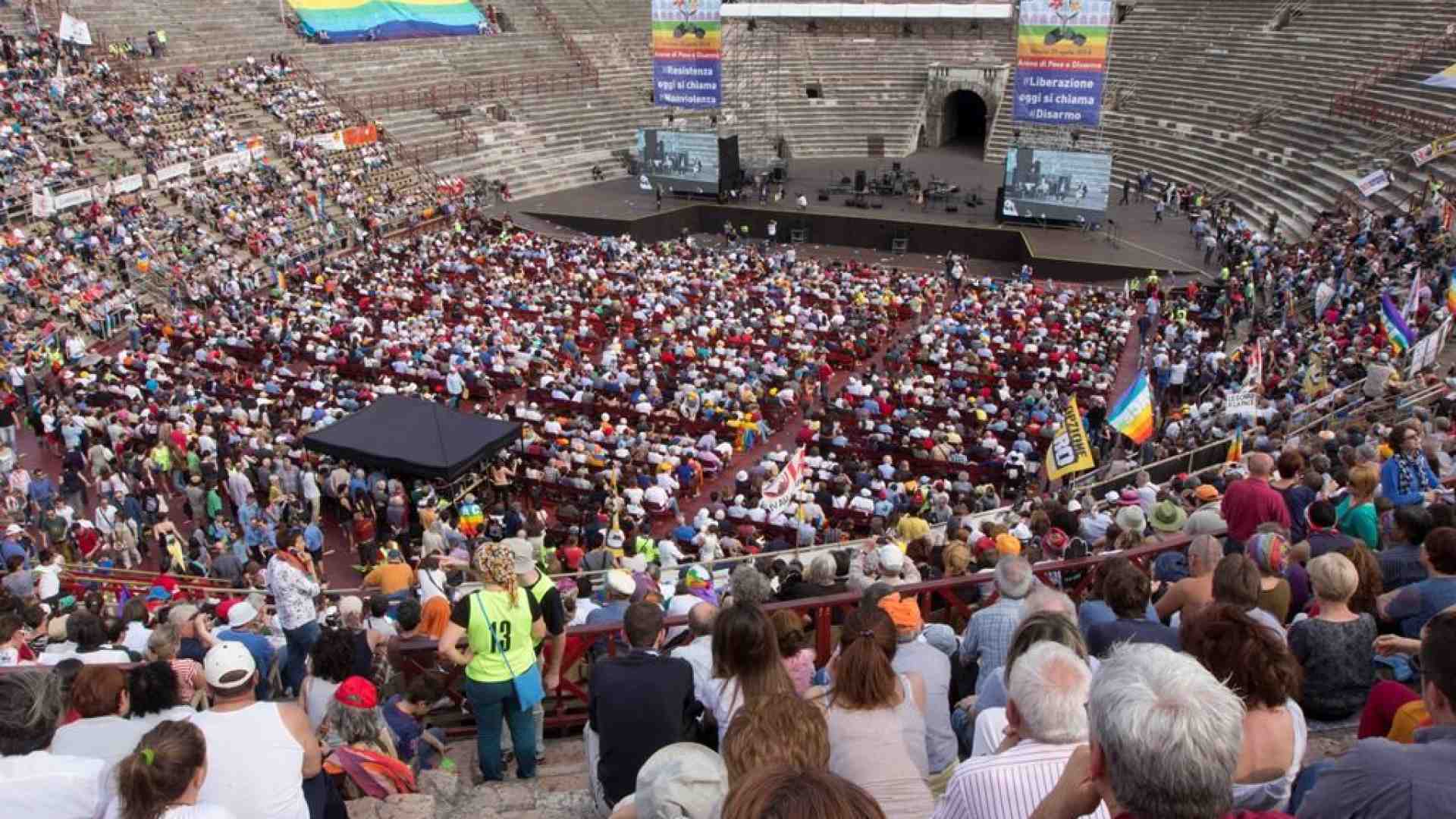 Immagine di La pace è benvenuta in Arena