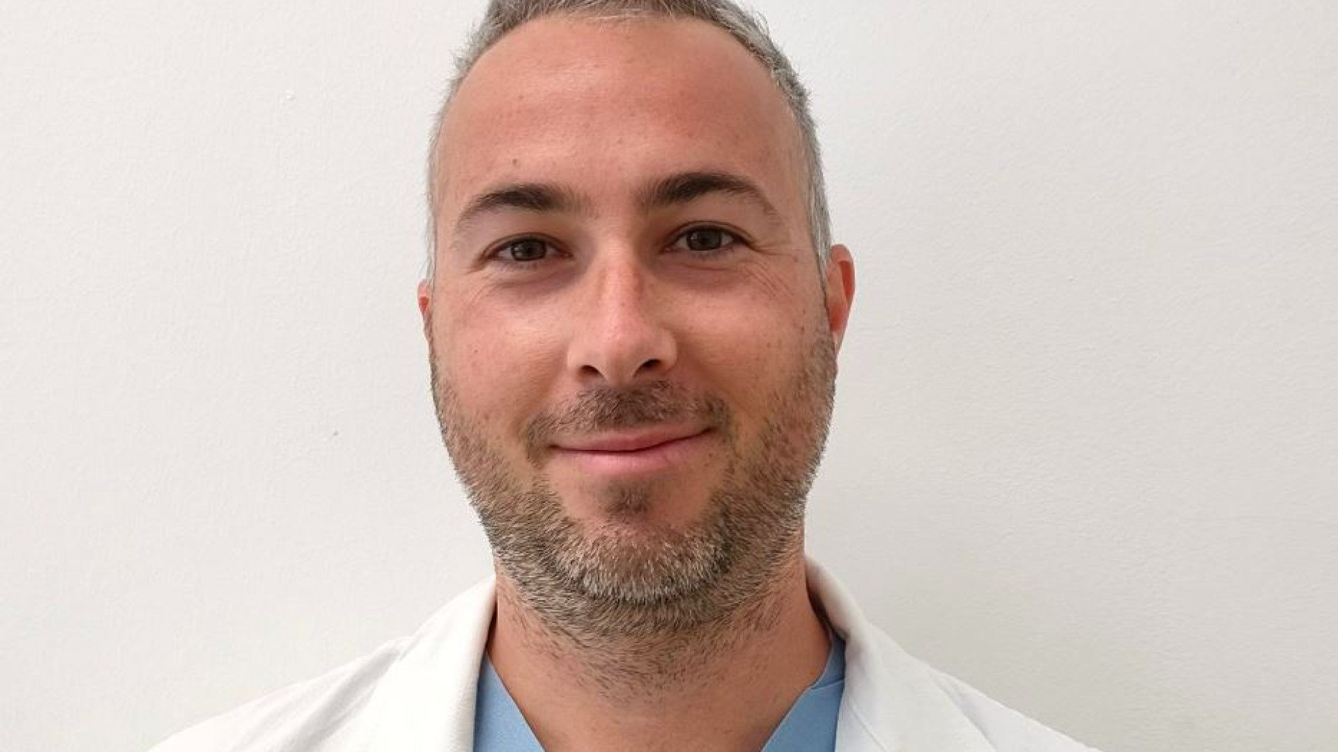 Immagine di Pietro Perego, professione infermiere: «Questo lavoro è una scuola di vita»