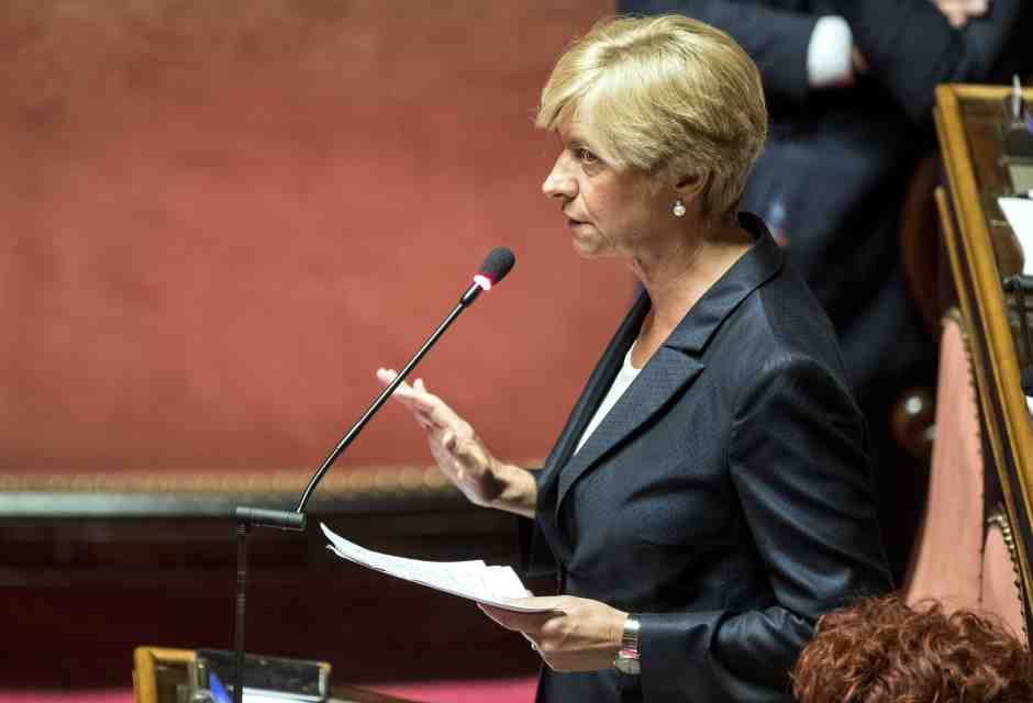 Parla Pinotti: "Caro Pd, l'Ucraina si aiuta con le armi. Non firmo il Jobs Act. Schlein non ha spiegato"