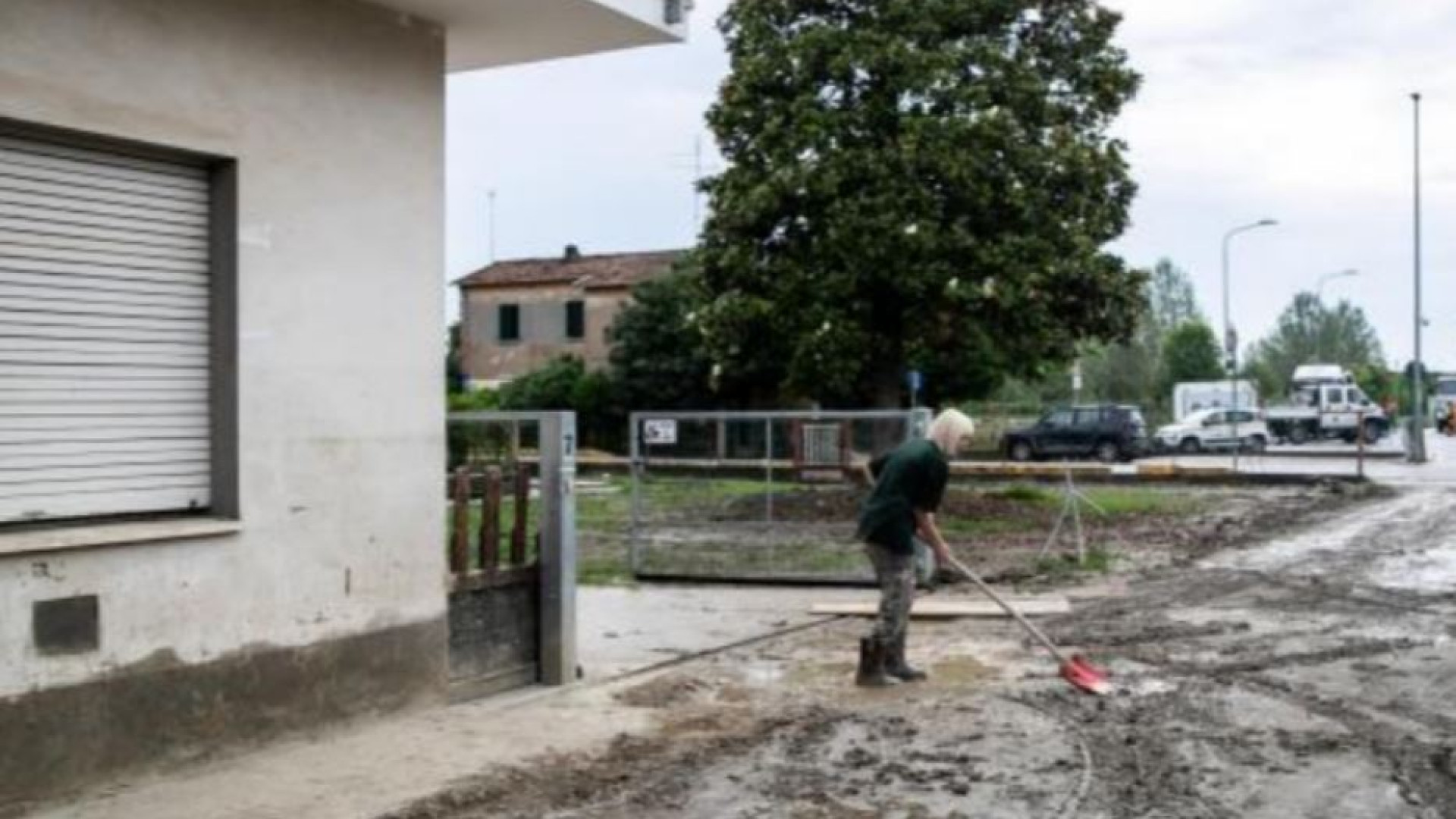 Immagine di Un anno dopo l'alluvione ancora centinaia di persone fuori casa