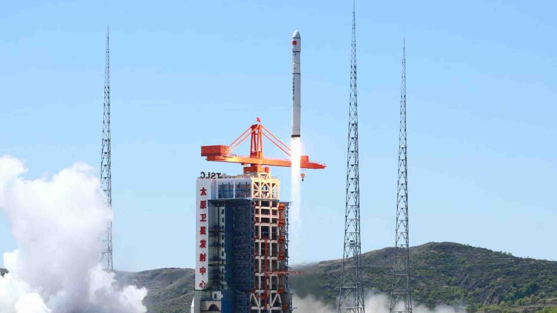 Immagine di Le guerre spaziali: in orbita lo scontro tra America e Cina