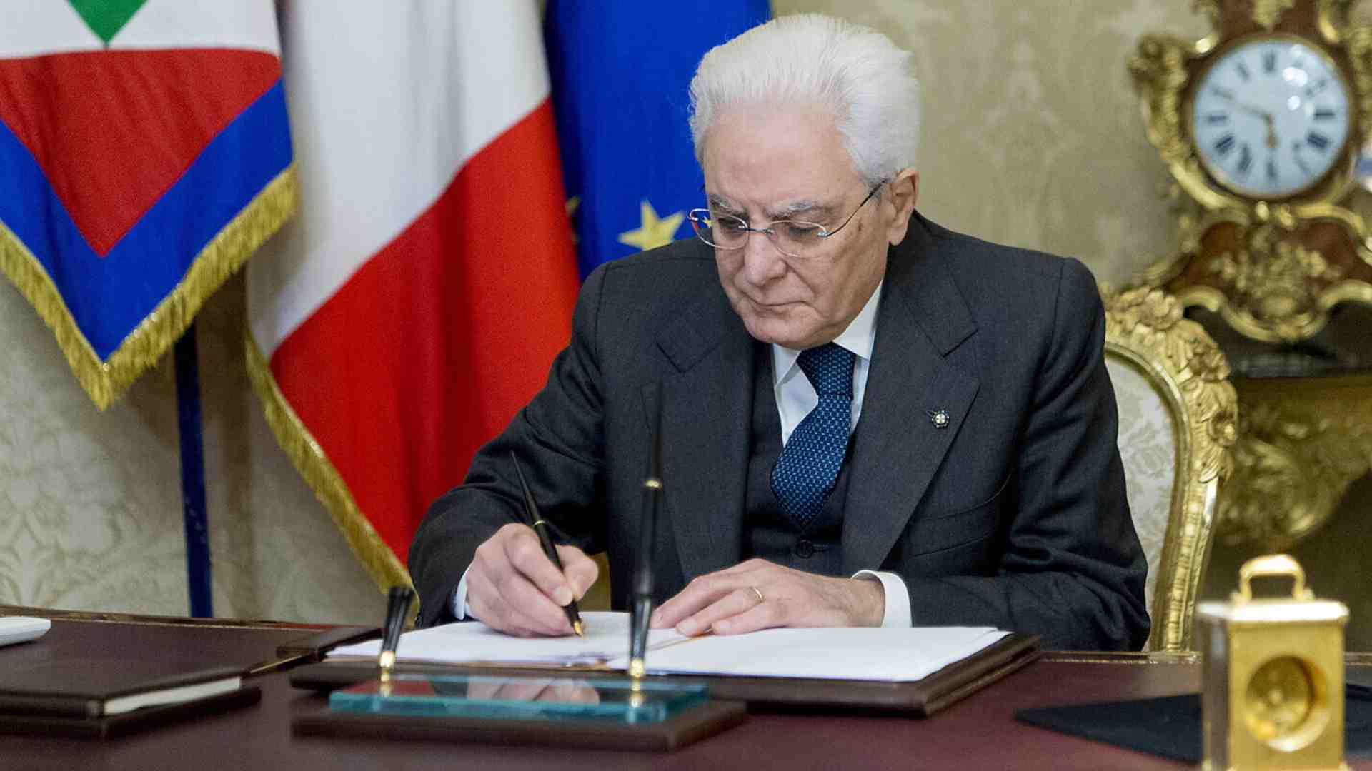 Immagine di Mattarella scrive a Herzog: "L'Italia si impegna per il diritto di Israele a esistere"