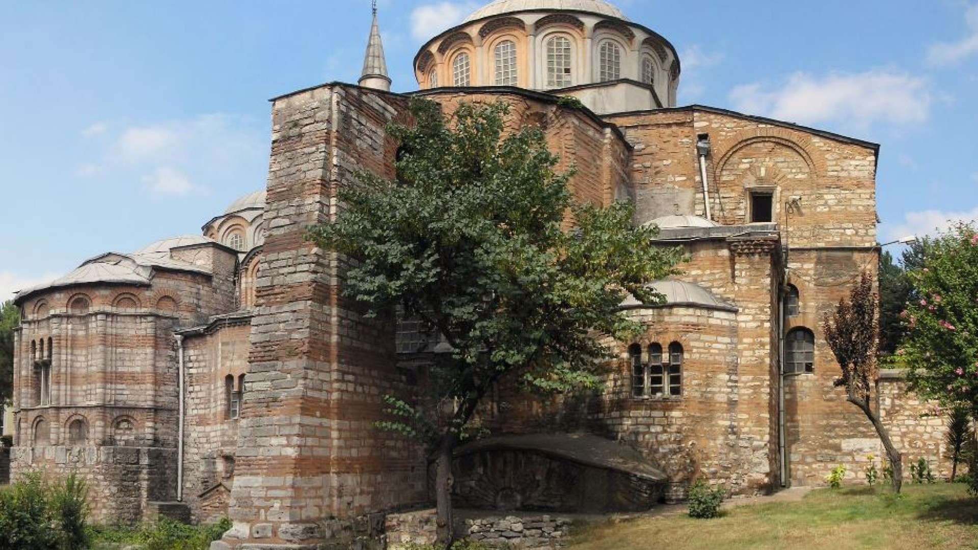 Immagine di Nuovo “scippo” di Erdogan, la chiesa di San Salvatore in Chora diventa moschea