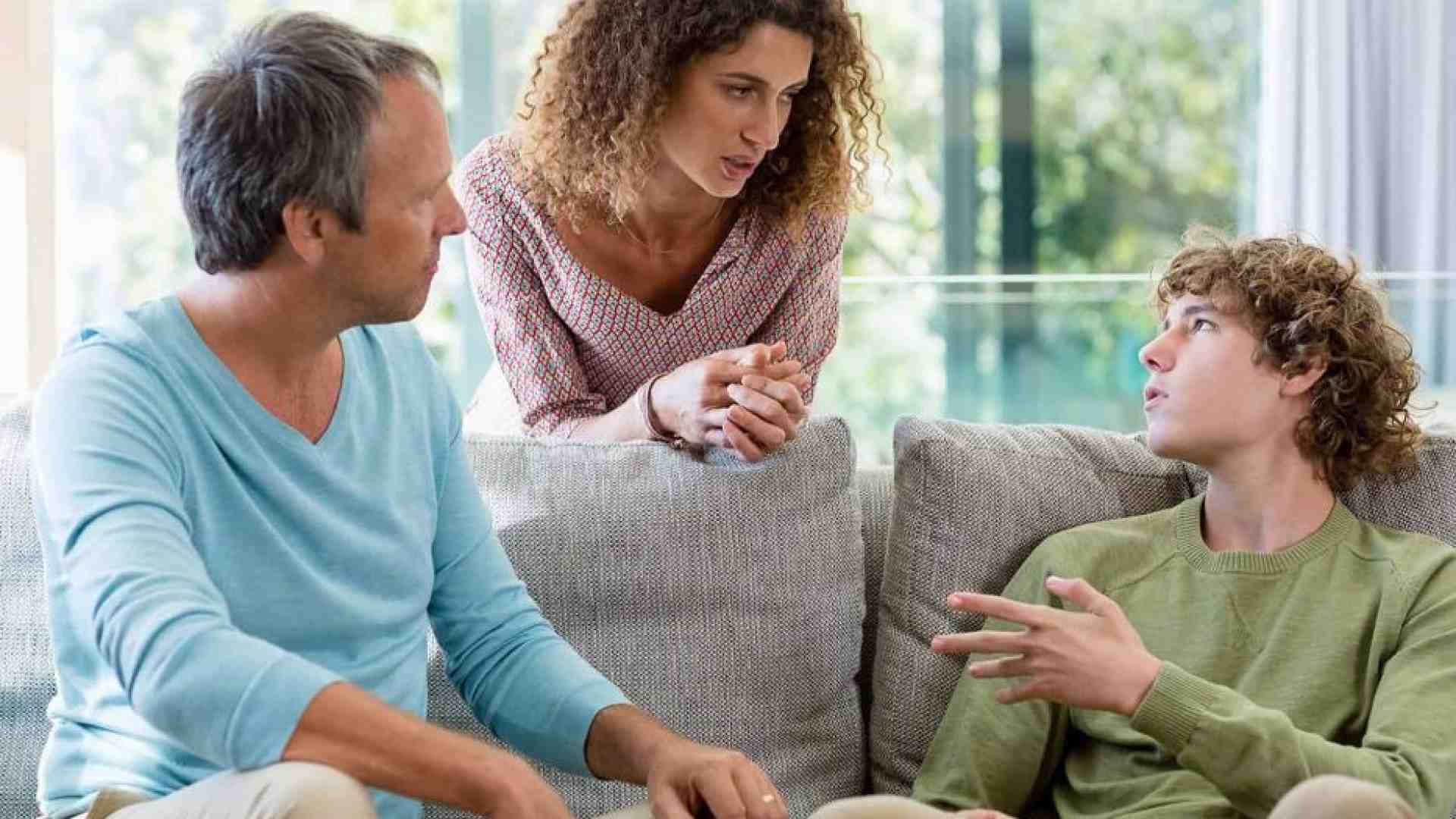Immagine di Figli adolescenti, dieci rischi da evitare