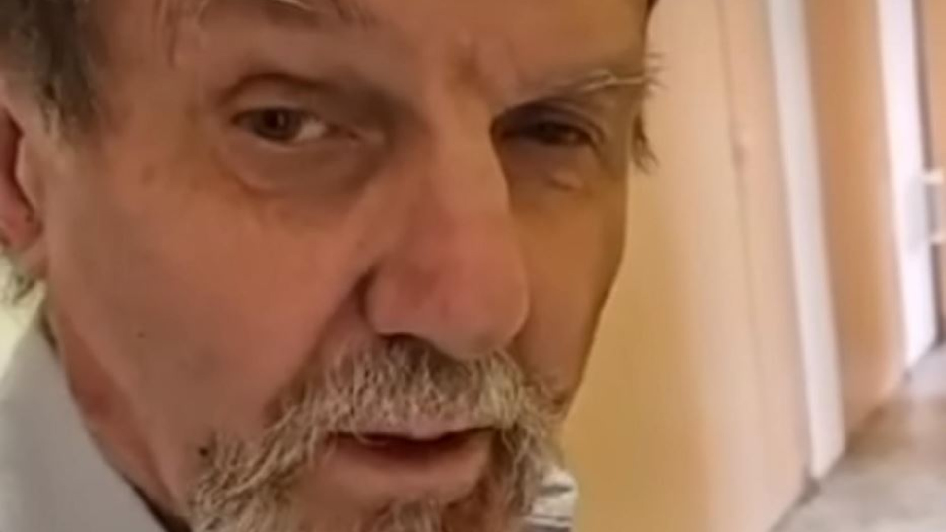 Immagine di Chi è l'attentatore che ha sparato al premier slovacco