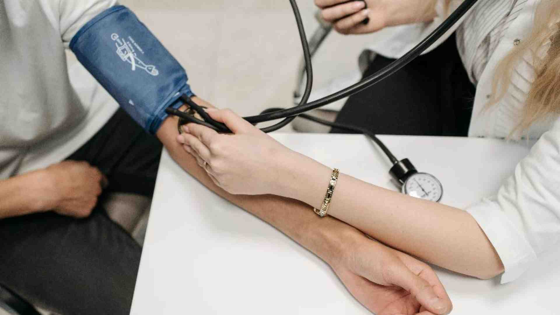 Immagine di Ipertensione, ne basta poca per fare danni. Come riconoscerla e prevenirla