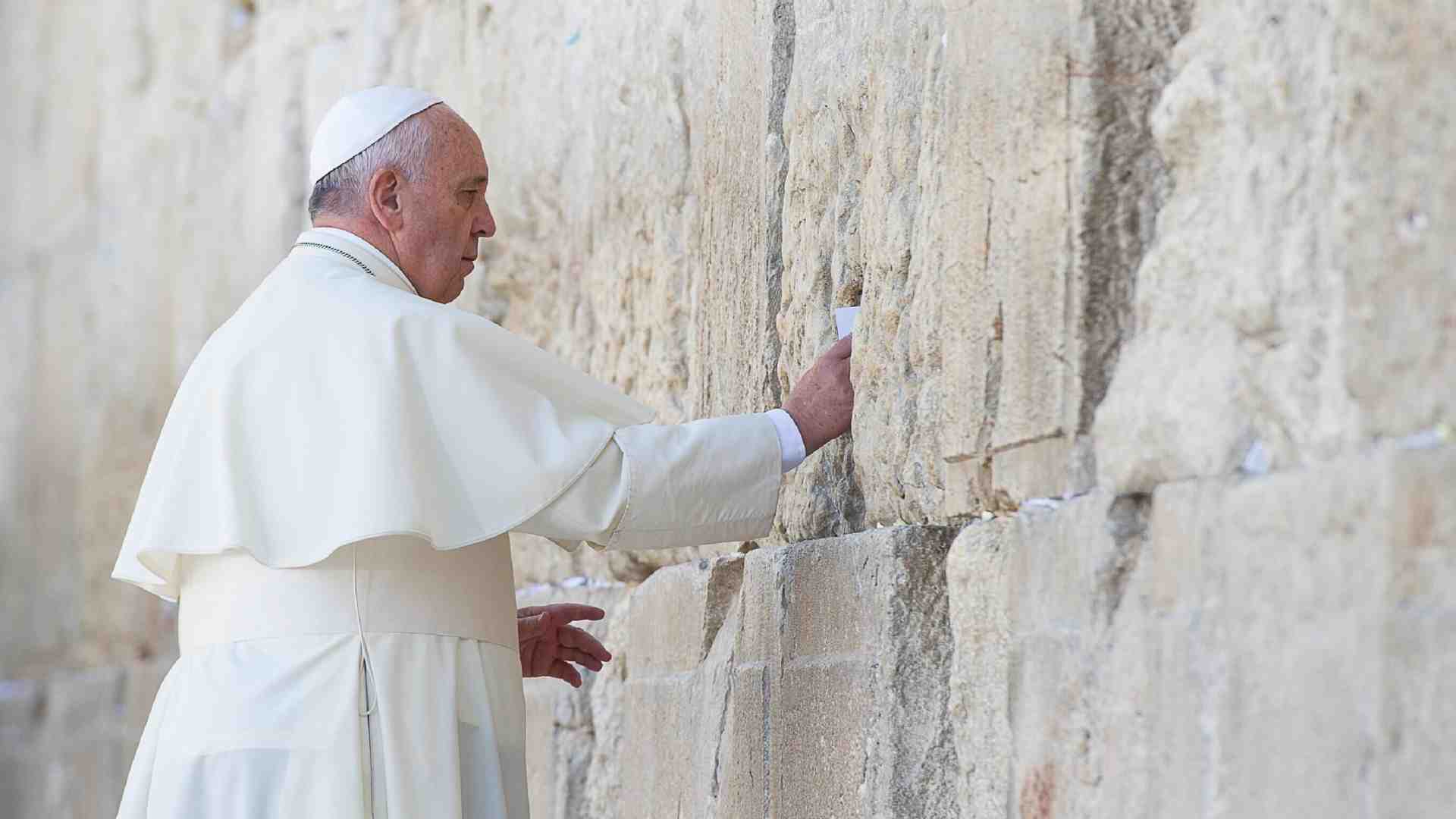 Immagine di Ebrei e cattolici mai così distanti. Ecco perché (c'entra anche il Papa)