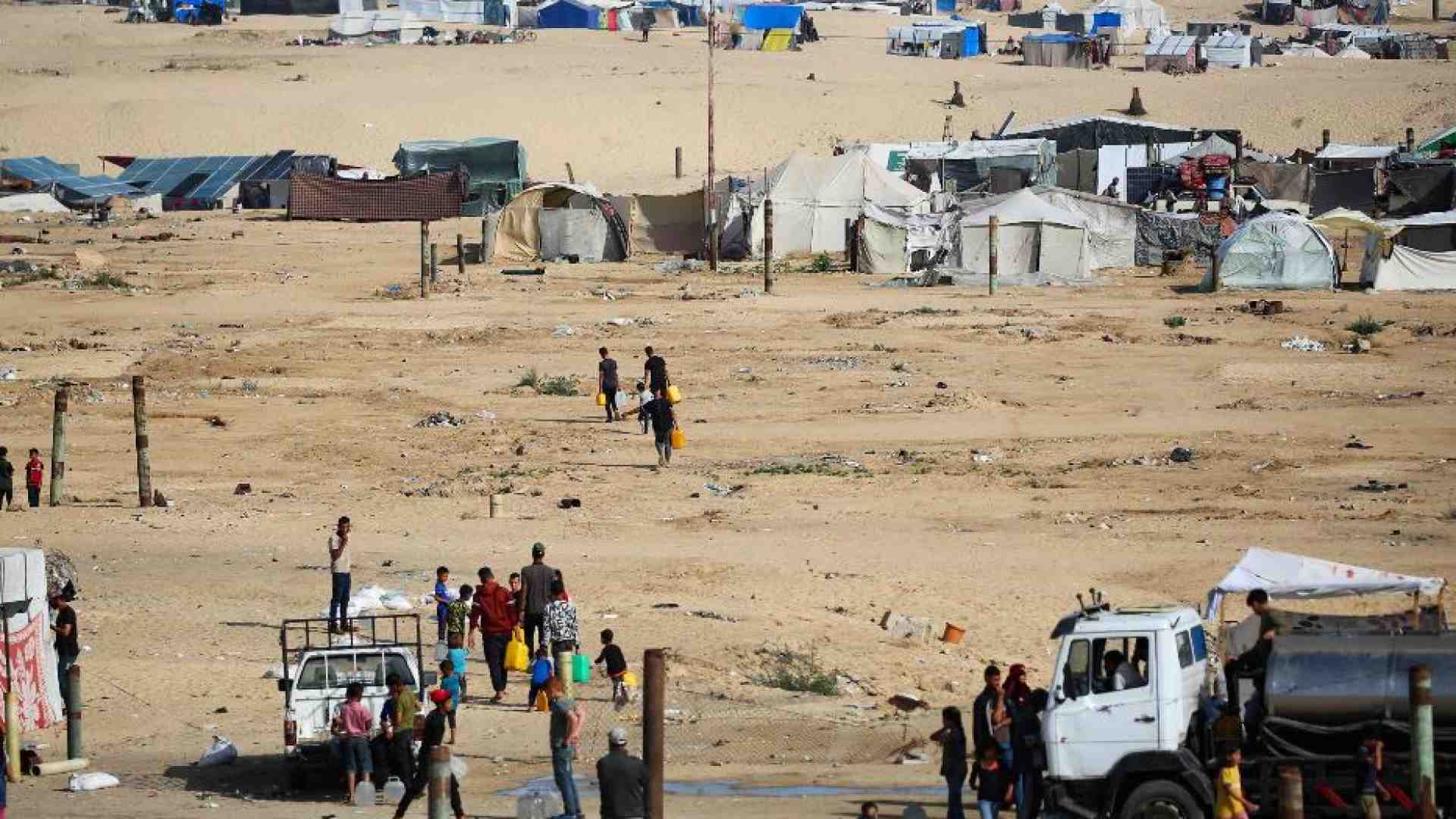 Immagine di «Sospesi i colloqui sugli ostaggi». Raid sulla Cisgiordania: ucciso «terrorista»