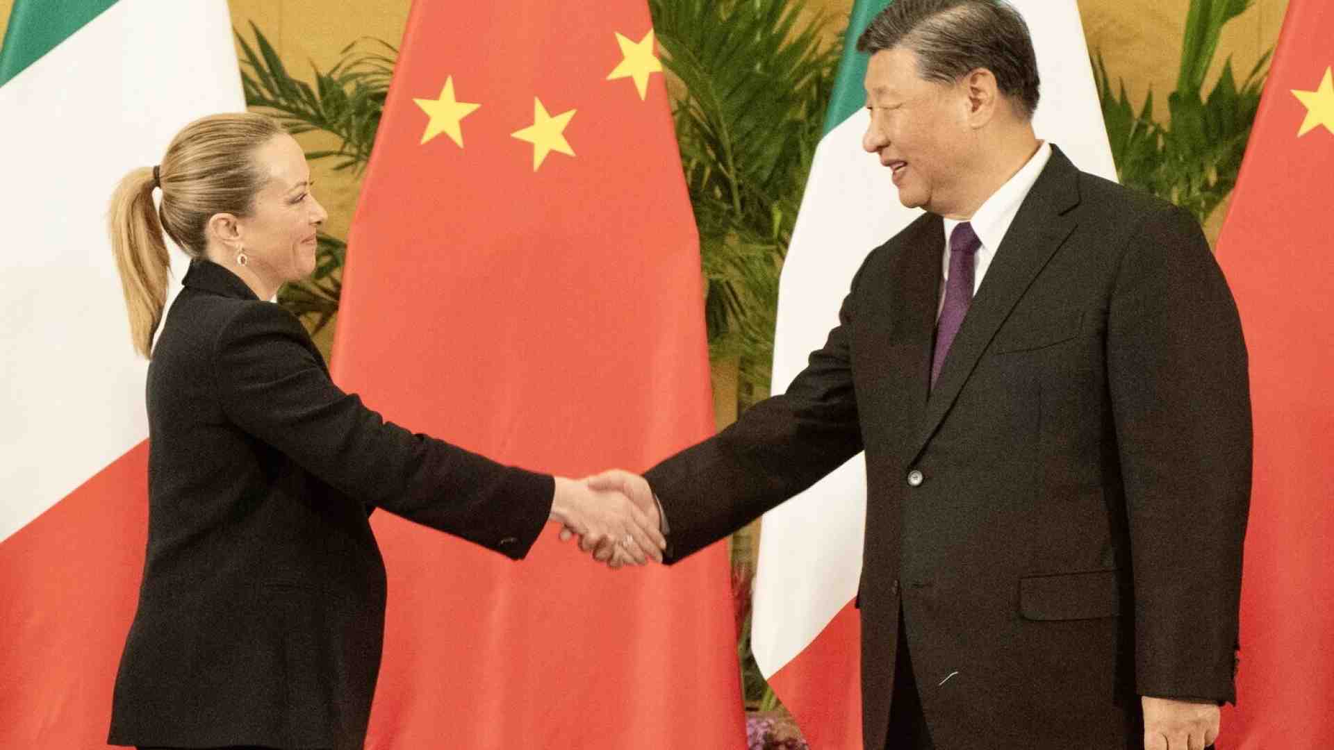Immagine di Putin e Xi, l’alleanza anti occidente. A luglio Meloni in Cina