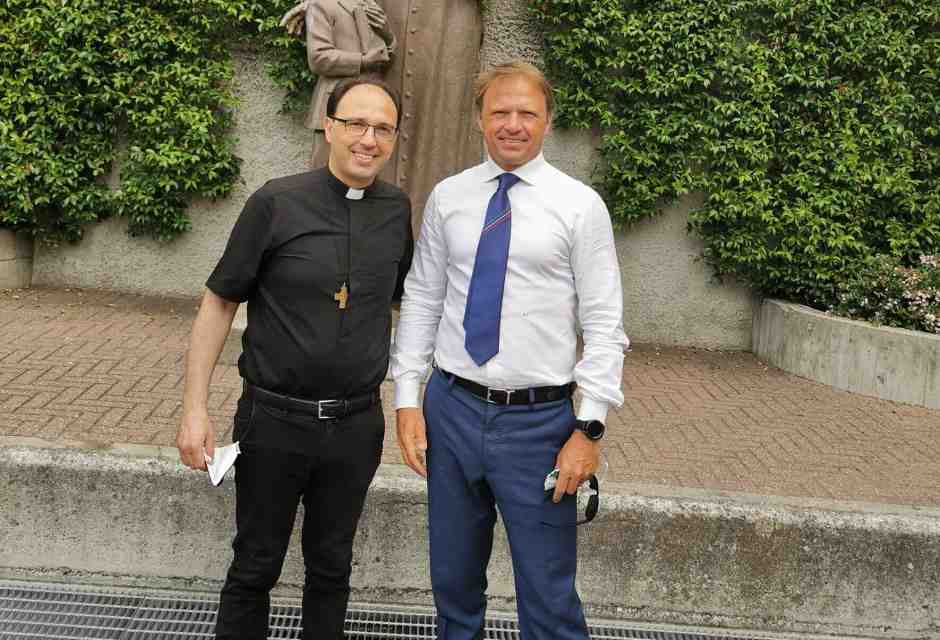 Ecco don Lollobrigida, il discreto fratello prete del ministro bum bum