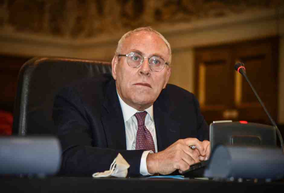 Così l'ex procuratore di Milano Greco usò Amara tentando di far saltare il processo Eni-Nigeria