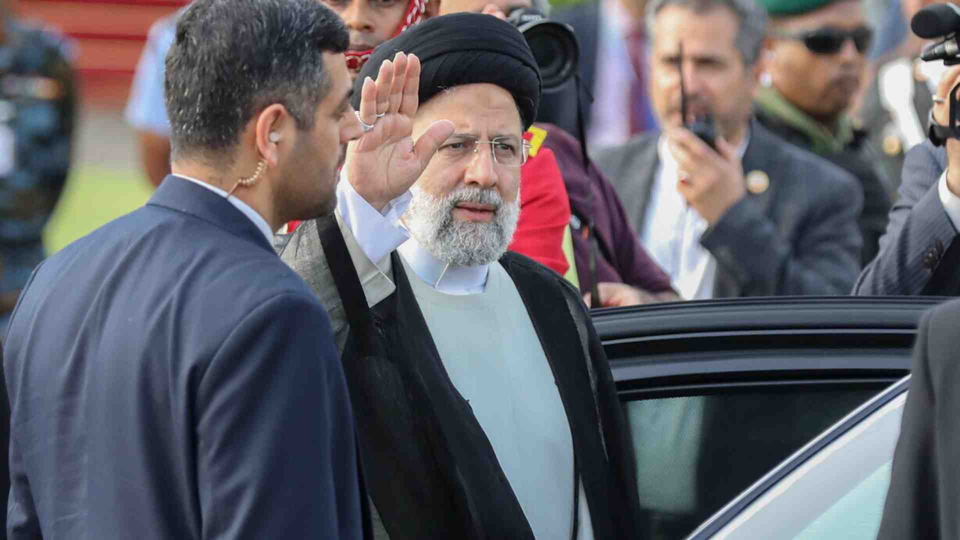 Immagine di Il presidente iraniano Raisi è disperso dopo un incidente in elicottero