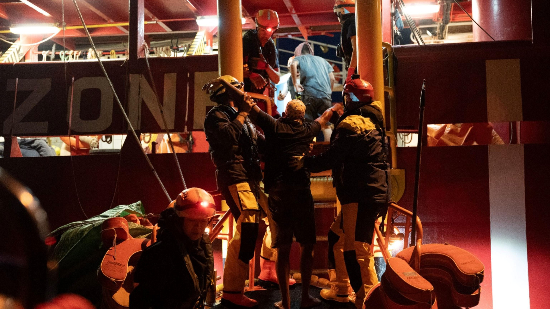 Immagine di Tornano gli sbarchi in Calabria: a Roccella 173 persone in 24 ore