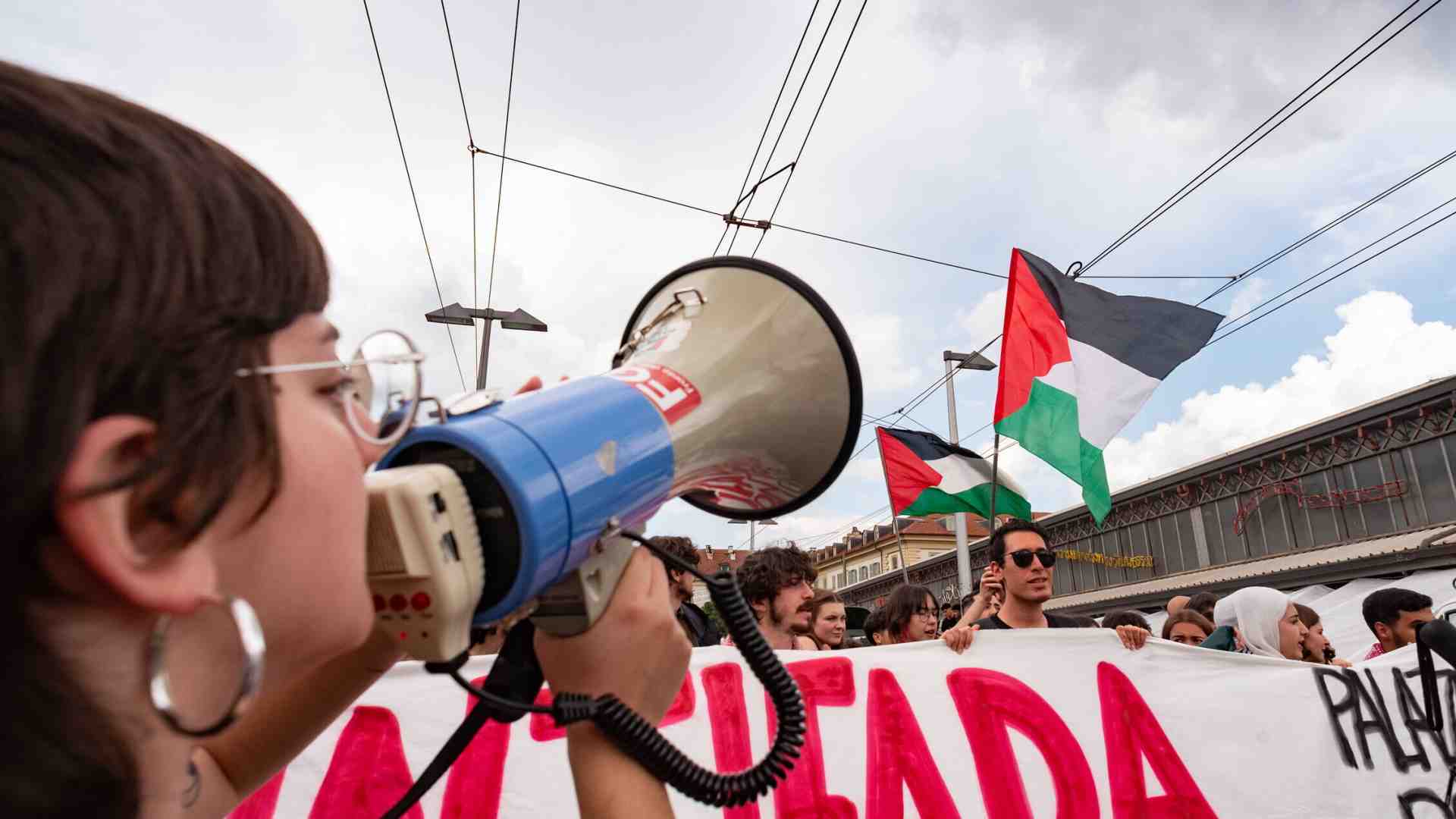 Immagine di La rabbia serva di Hamas. Un catalogo degli “utili idioti” al servizio dei terroristi
