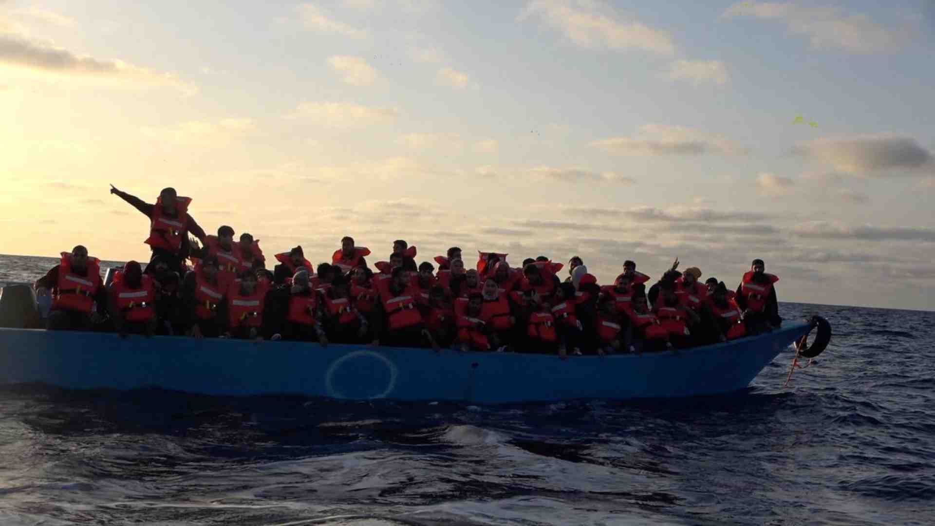Immagine di Lezione sugli immigrati: l’agenda Vox fa male alla demografia e al pil