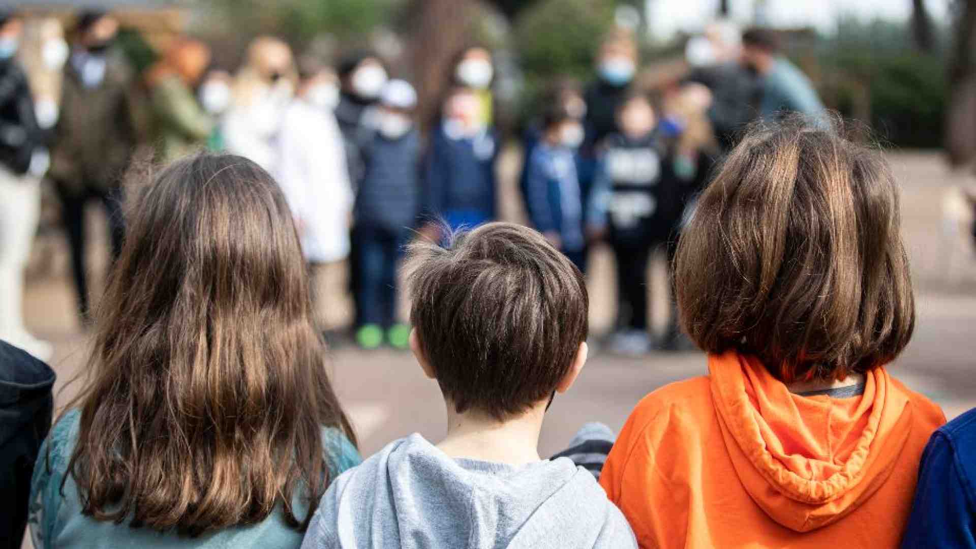 Immagine di I ragazzi hanno una gran voglia di famiglia e figli. Ma il futuro è incerto