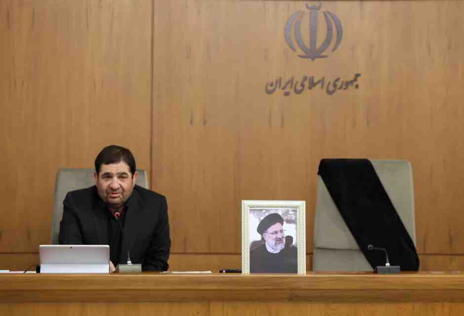Chi è il neopresidente (ad interim) dell'Iran. Ritratto di Mokhber, tra finanza e Russia