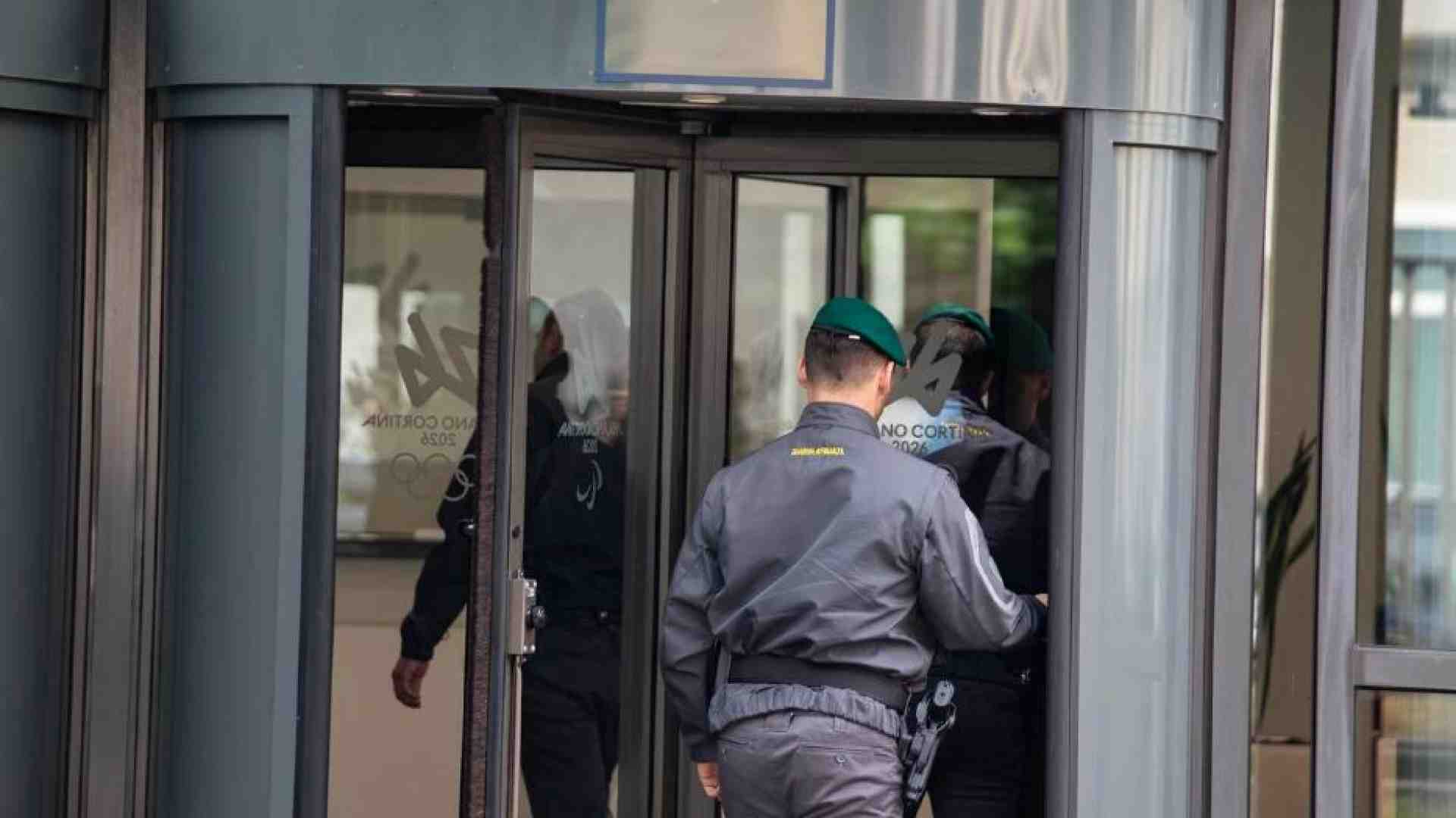Immagine di Milano-Cortina, tre indagati per corruzione