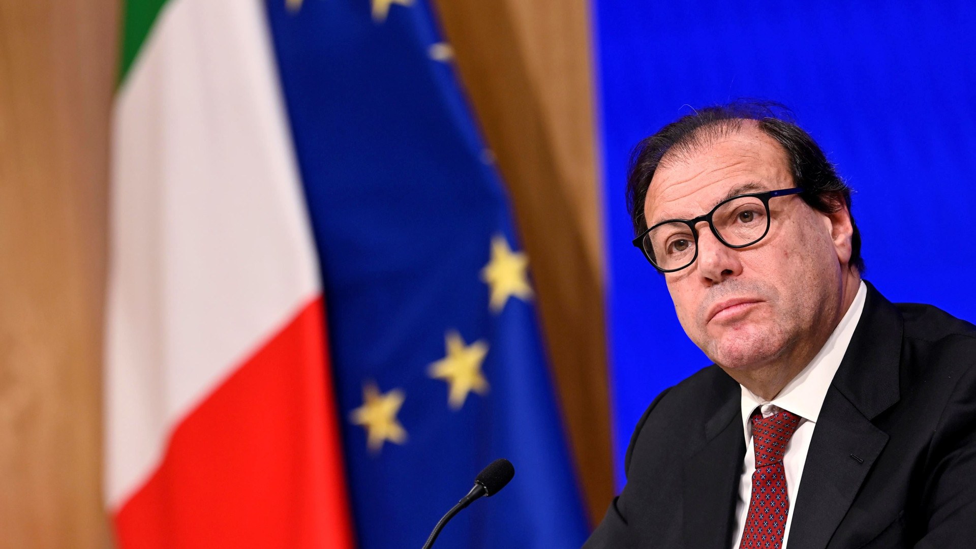 Immagine di Torna il redditometro, anzi no. Protesta il centrodestra, Leo precisa