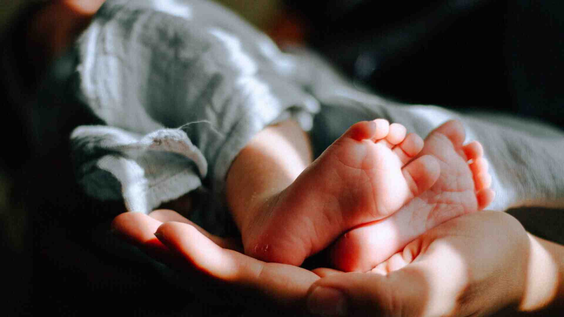 Immagine di Vogliono fare figli, sposarsi. I ragazzi vogliono essere diversi da noi, Homo Online, e non ce ne accorgiamo