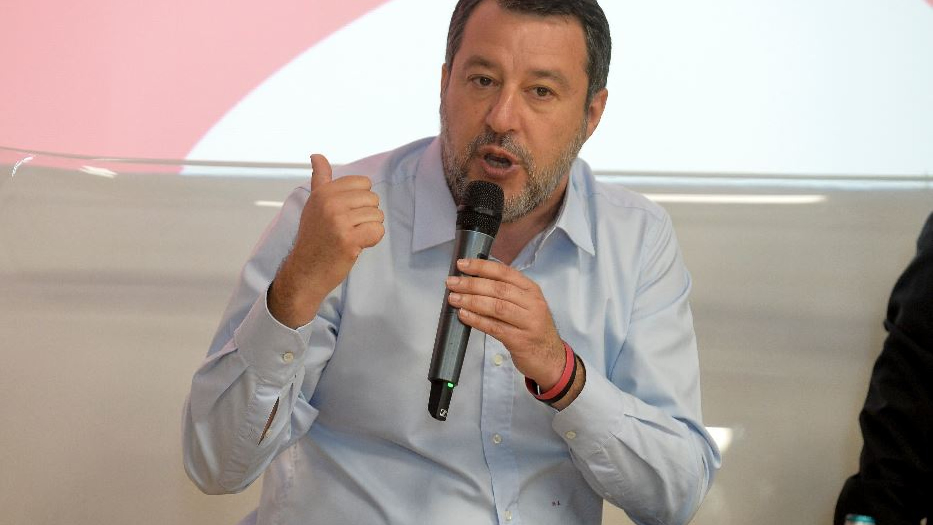Immagine di Salvini: non sosterremo mai Draghi. Nella Ue vogliamo un centrodestra unito