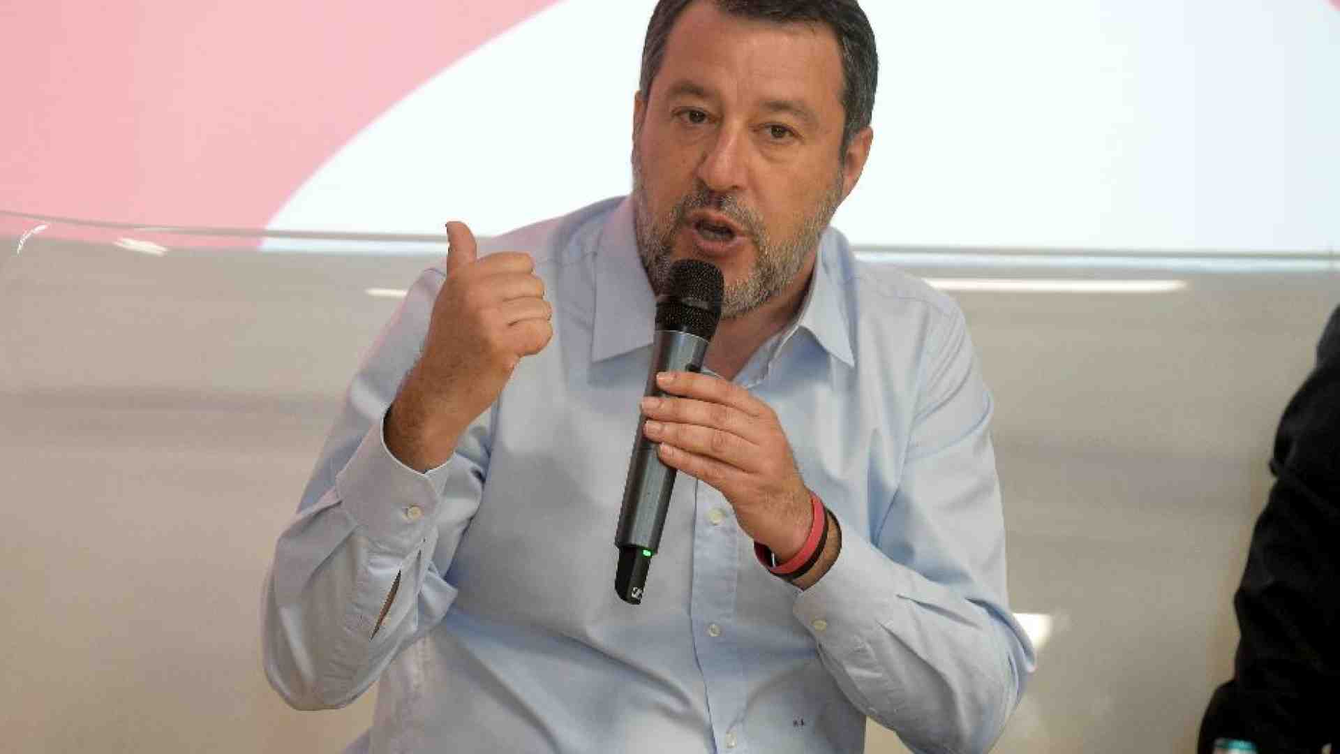 Immagine di Salvini: non sosterremo mai Draghi. Nella Ue vogliamo un centrodestra unito